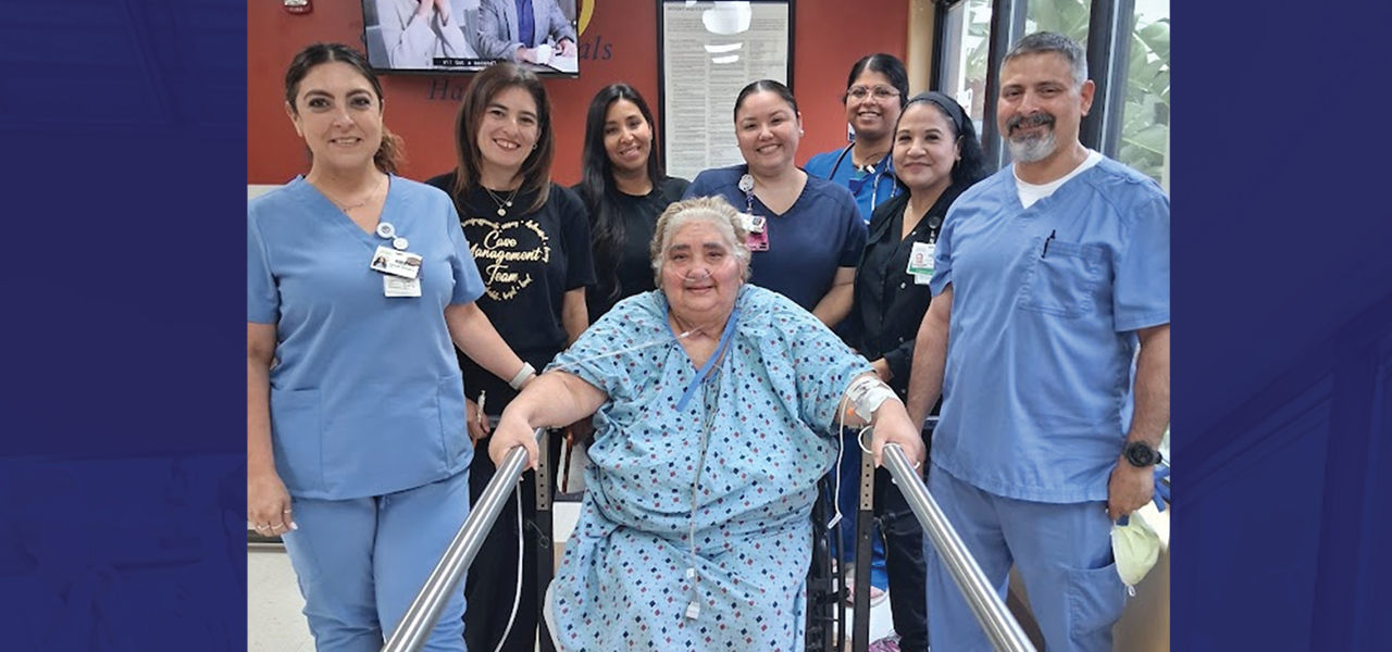 Solara Specialty Hospital Harlingen patient Silvia poses with her care team in Harlingen's rehab gym